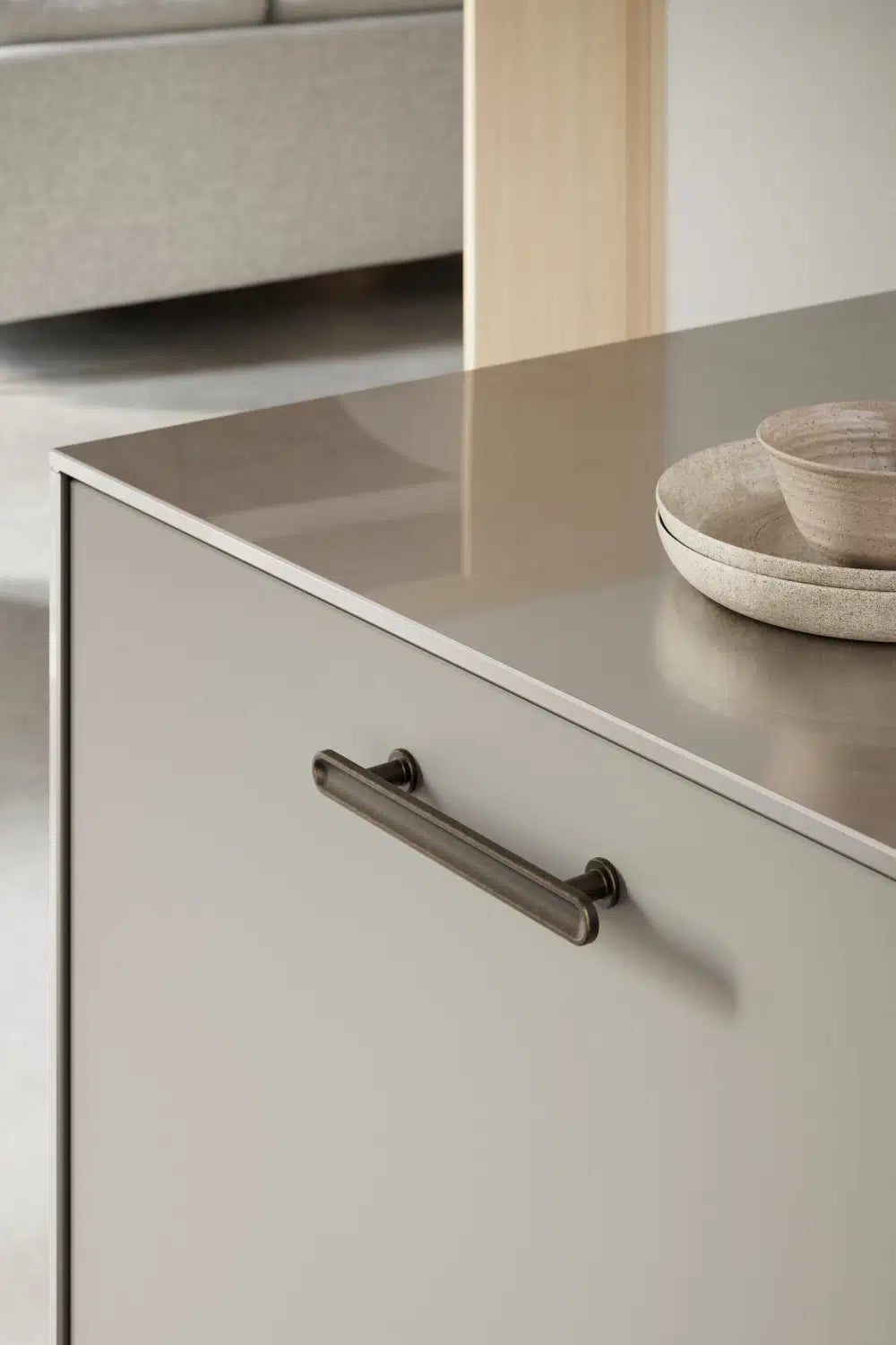 Antique Brown "Chateau" Cabinet Knobs and Drawer Pull
