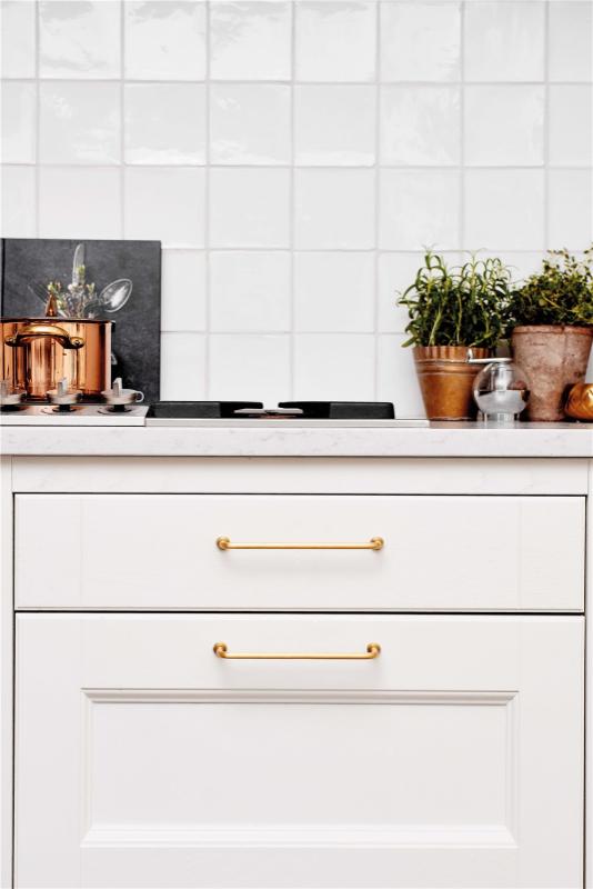 Unlacquered Brass "Lounge" Cabinet Knob and Wire Drawer Pulls - Industry Hardware