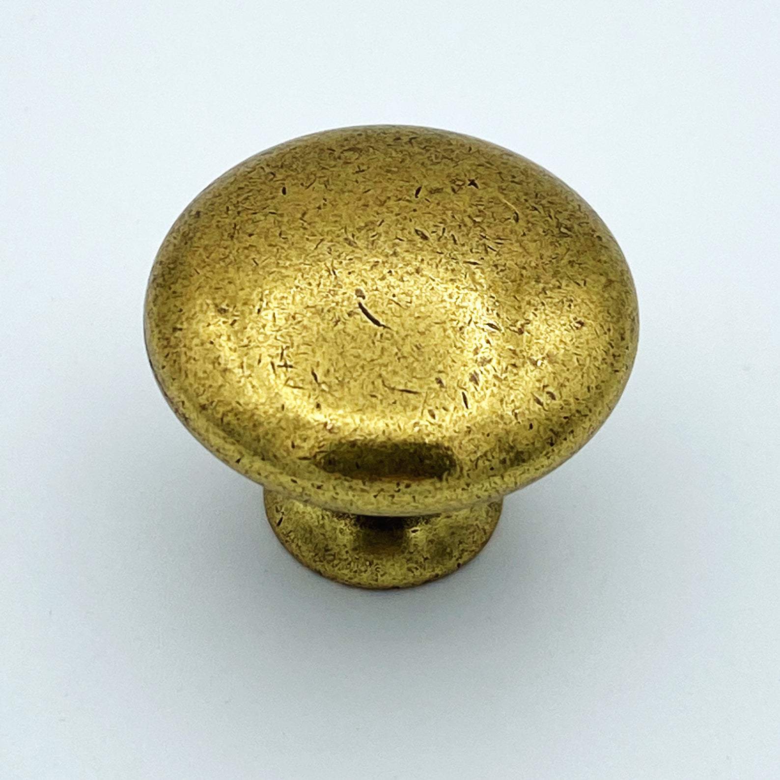 Antique Brass "Capri" Round Cabinet Knob | Pulls