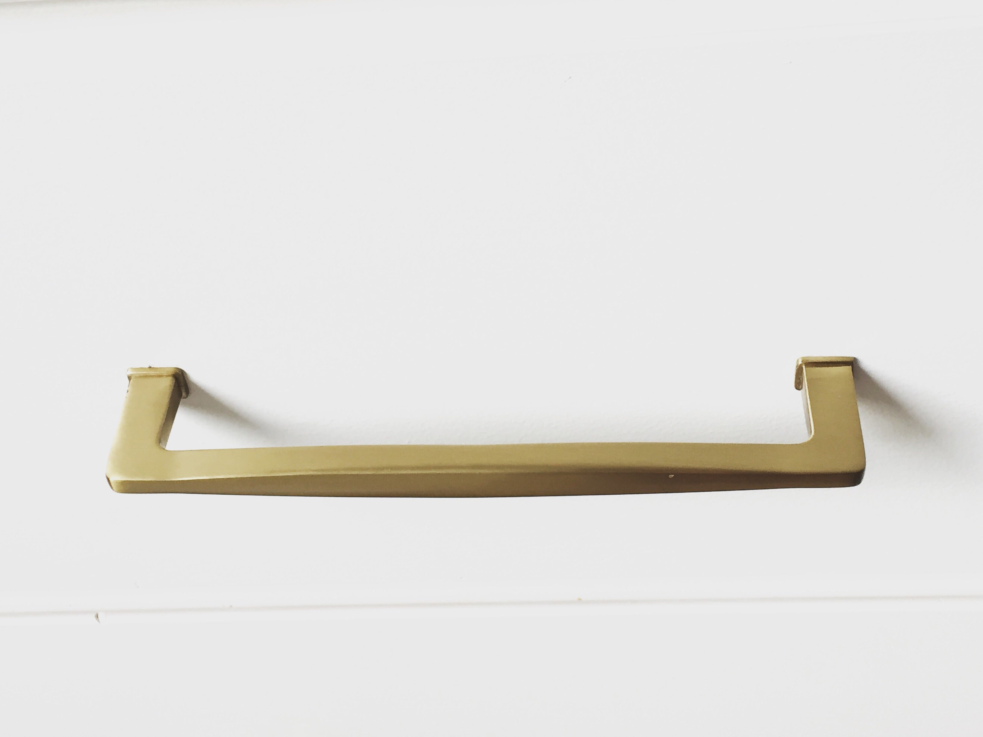 Kelly No.1 Brass Cabinet Drawer Pulls - Kitchen Drawer Handles - Brass Cabinet Hardware