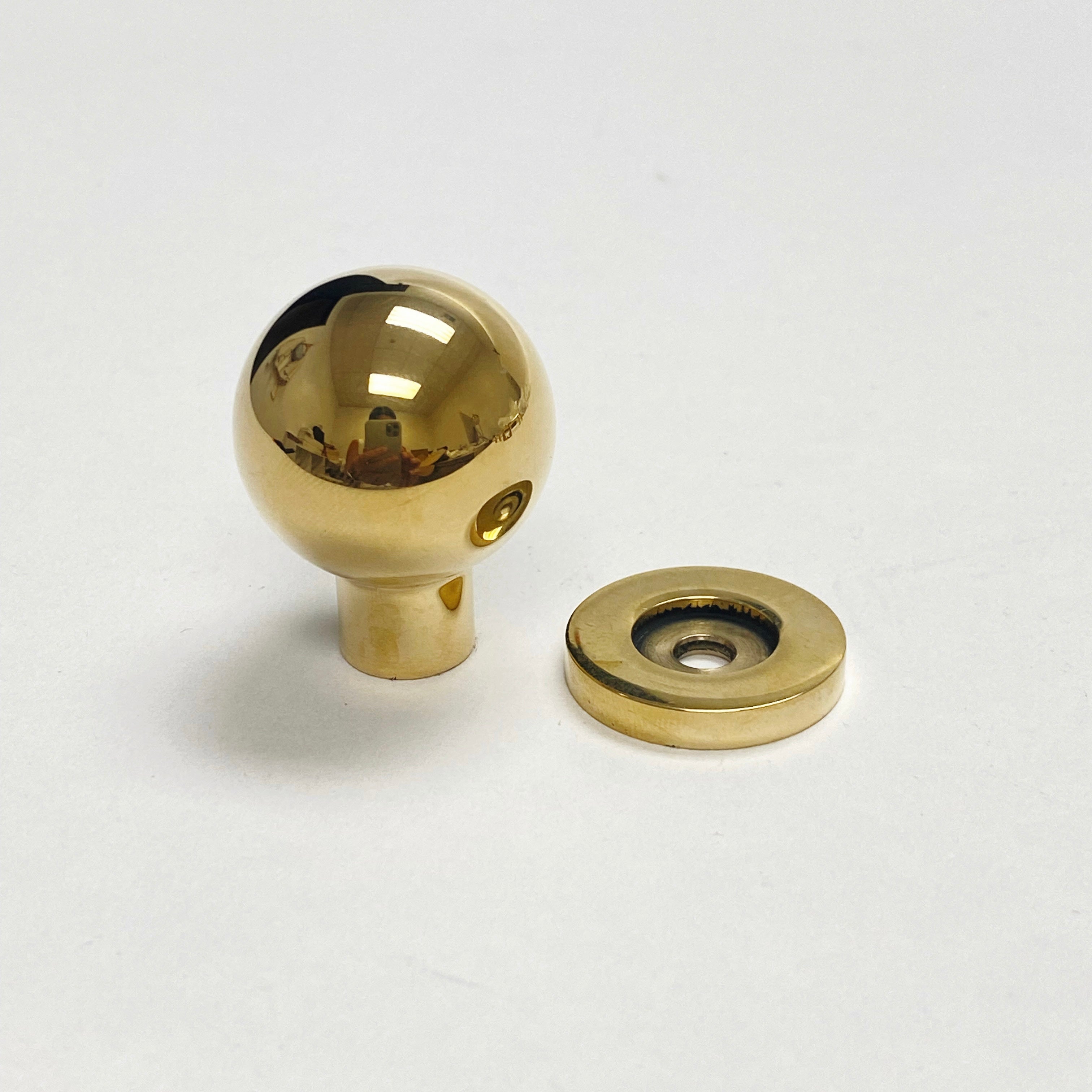 Omni Cabinet Knobs and Drawer Pulls in Unlacquered Brass