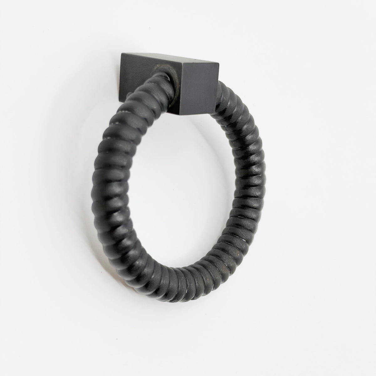 Oil Rubbed Bronze "Rope" Ring Cabinet Pull