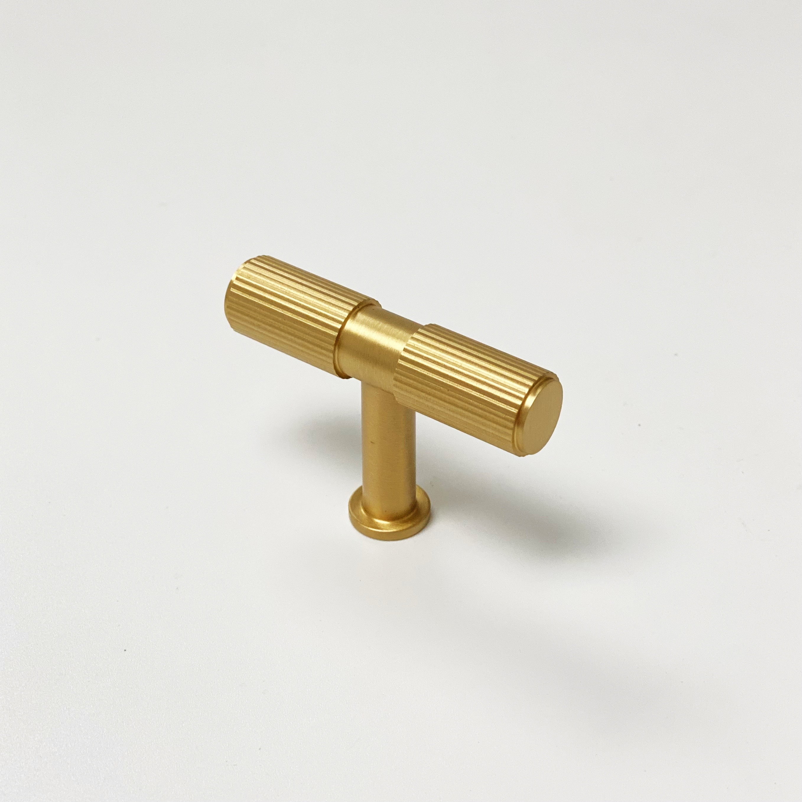 Brass Solid "Texture Lines" Knurled Drawer Pulls and Knobs in Satin Brass | Pulls