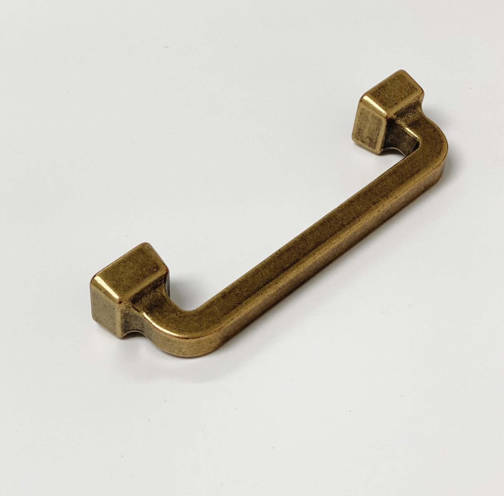 Mission Drawer Pull "Capri" in Antique Brass - Brass Cabinet Hardware | Pulls