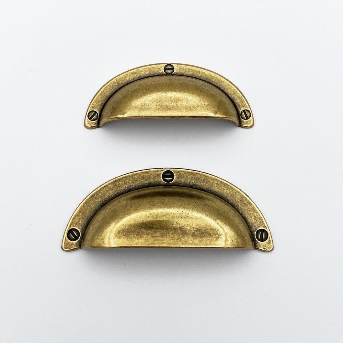 Cup Drawer Pulls "Amalfi" in Antique Brass | Pulls